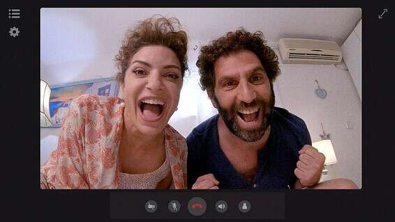 יוצרים קשר מהבידוד שלהם. מרשק ואשכנזי ב"לבד בבית" // צילום: אורית פניני